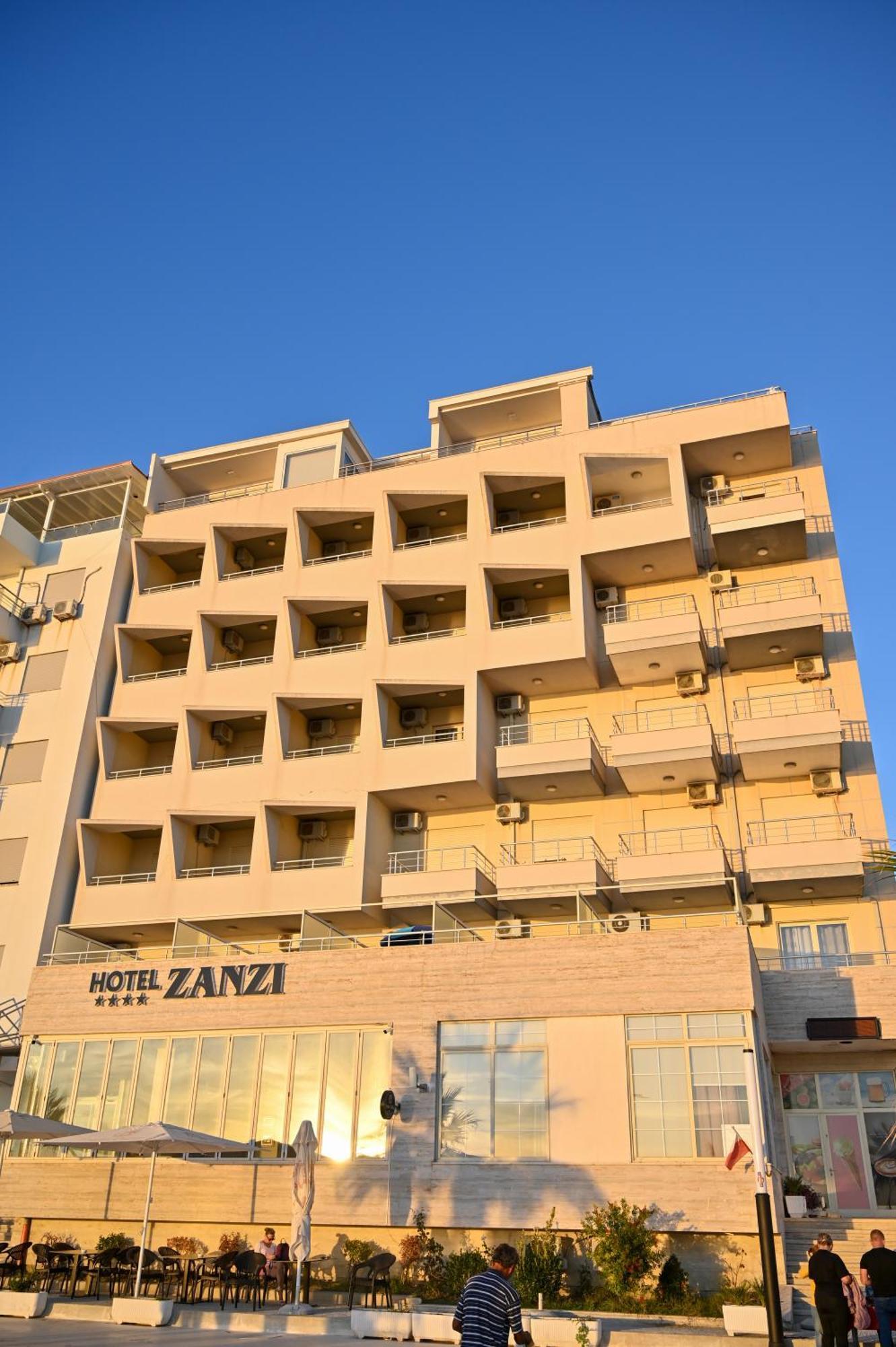 Hotel Zanzi Durrës Exterior foto